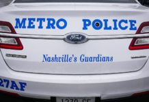 Policía de Nashville busca sospechoso de tiroteo mortal en vivienda de Burdeos