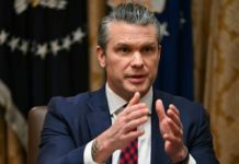 Pete Hegseth: «El Gobierno iraní está acabado y lo sabe»