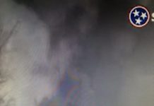 Bomberos combaten incendio de vehículo en la I-40 Oeste