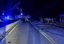 Cierre vial y cortes de energía en Retro Hughes Road tras fuerte accidente