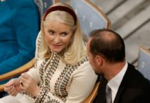 El escándalo Epstein asesta un golpe a la princesa heredera de Noruega