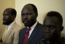 La justicia de EEUU sentencia a un disidente sursudanés por tráfico de armas