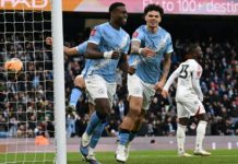Sin brillo, el Manchester City avanza en Copa apeando a un equipo de cuarta