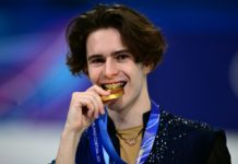 «Nunca hubiera podido imaginar el oro», admite el patinador Shaidorov