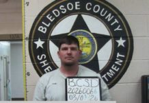 Arrestan a hombre por amenaza en redes sociales contra escuela primaria