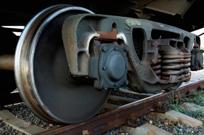 ds_30-steel-4966992_1280
