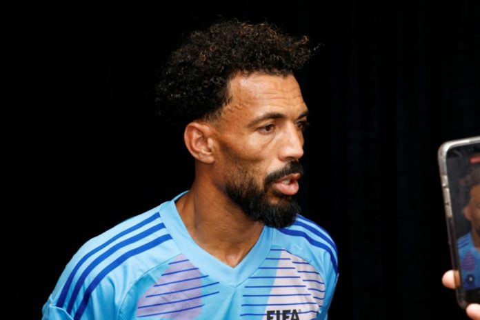 Vozinha, revelación del Mundial con Cabo Verde en el Mundial, será jugador de Colo Colo. En la foto, el guardameta ante la prensa en Nueva York, el 17 de julio de 2026. AFP