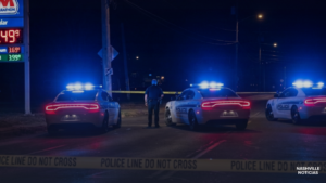 "Gasolinera en East Holmes Road, en el vecindario de Whitehaven, Memphis, donde ocurrió un tiroteo mortal"