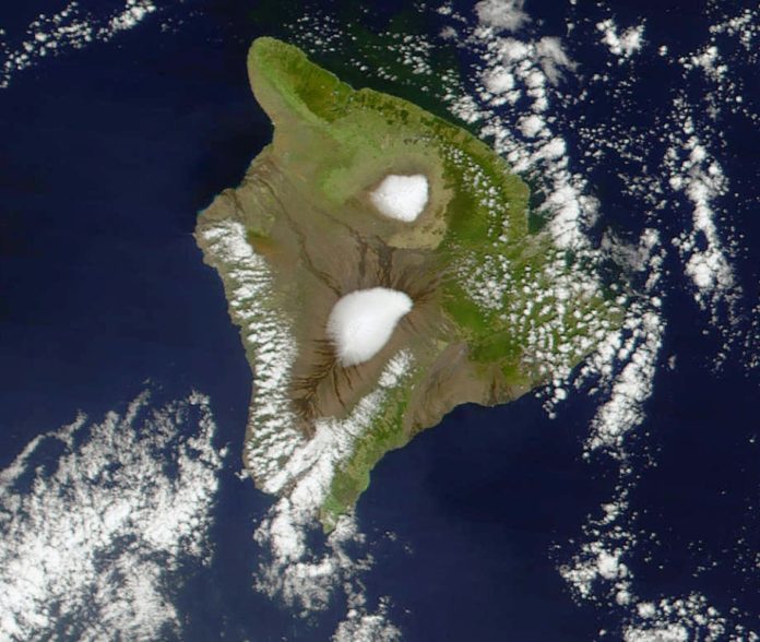 La Isla Grande de Hawái (EEUU), en una imagen de satélite del 4 de marzo de 2002. AFP