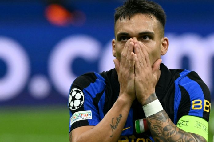 El delantero del Inter de Milan Lautaro Martínez hace un gesto durante el partido de Liga de Campeones contra el Brujas el 13 de octubre de 2026 en San Siro. AFP