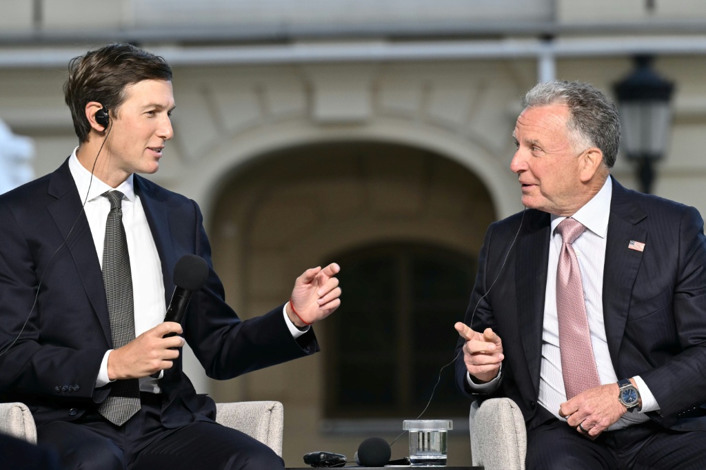 Steve Witkoff y Jared Kushner, enviados de EE.UU. para Ucrania, en Kiev